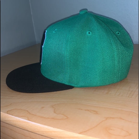 Dollar Sign Hat - Picture 2 of 4